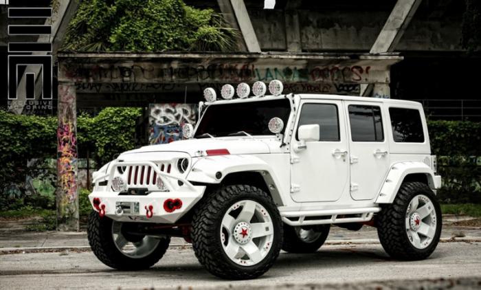  Jeep Wrangler (8 )