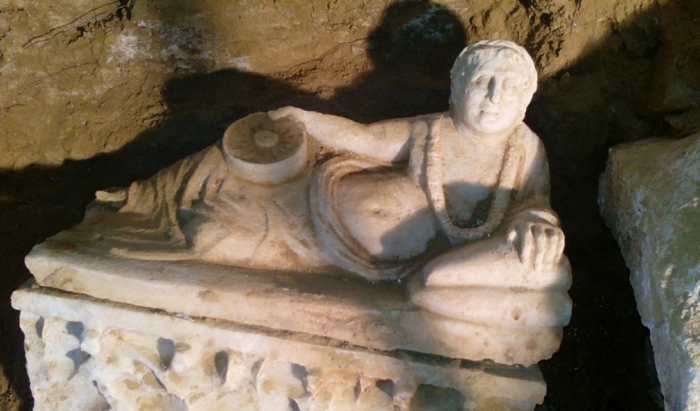    2015  (10 )