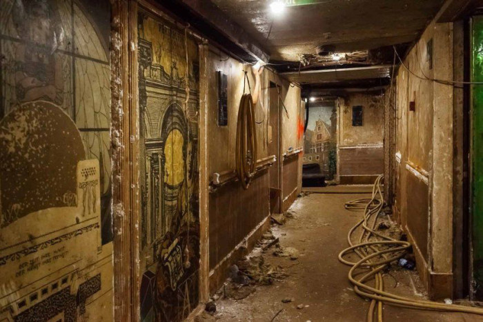 Редкие кадры с поднятого круизного лайнера Costa Concordia (8 фото) Редкие кадры с поднятого круизного лайнера Costa Concordia (8 фото)