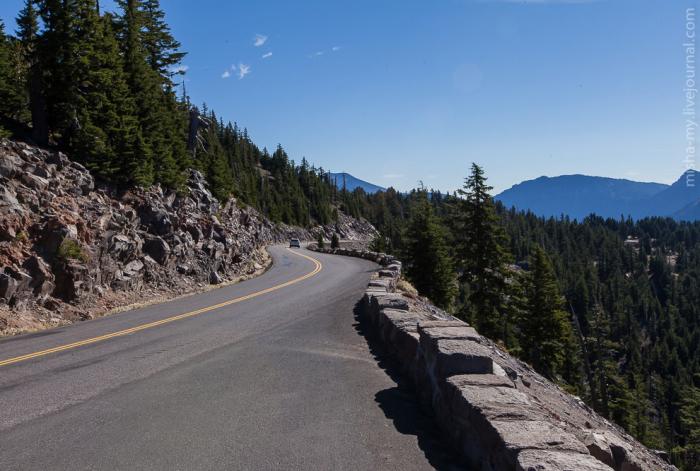   Crater Lake (25 )