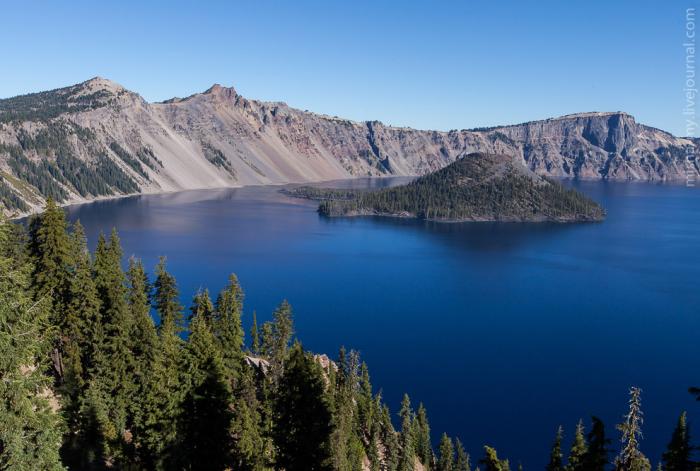   Crater Lake (25 )