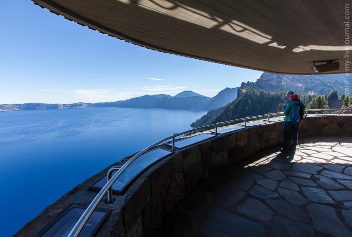   Crater Lake (25 )