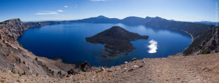   Crater Lake (25 )