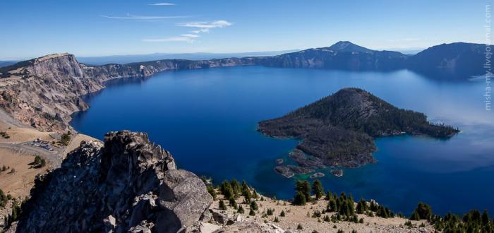   Crater Lake (25 )