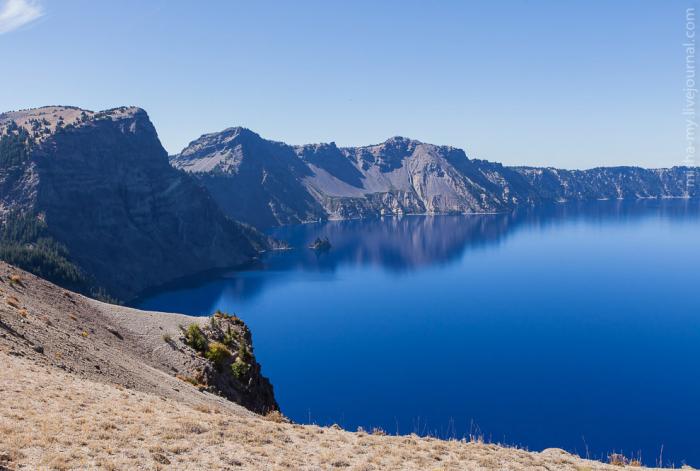   Crater Lake (25 )