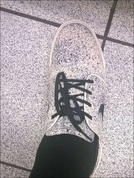 ,      (25 )