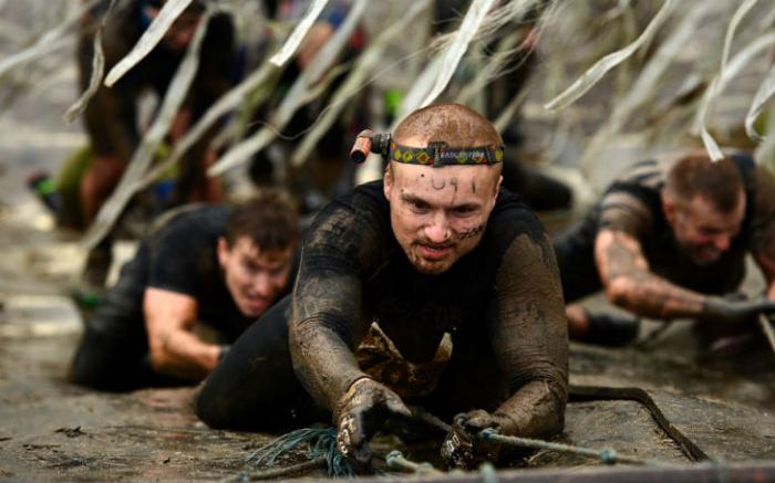 Самые суровые и опасные для жизни соревнования Tough Guy 2016 (10 фото) Самые суровые и опасные для жизни соревнования Tough Guy 2016 (10 фото)