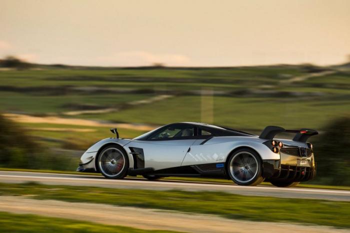  Pagani      Huayra BC (40 )