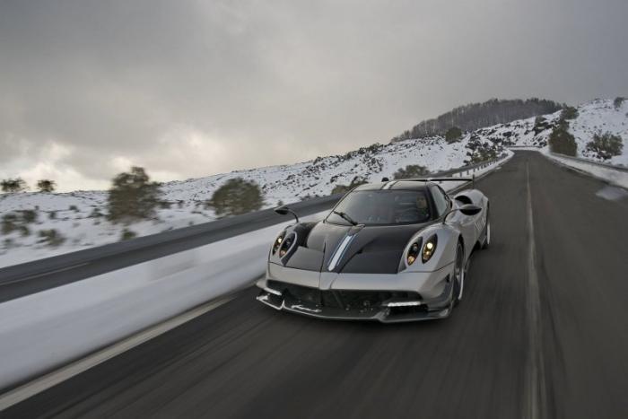  Pagani      Huayra BC (40 )