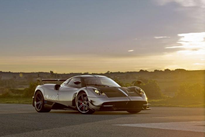  Pagani      Huayra BC (40 )