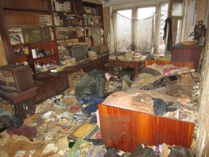 В пустующей Петрозаводской квартире жили более 20 кошек (9 фото) В пустующей Петрозаводской квартире жили более 20 кошек (9 фото)