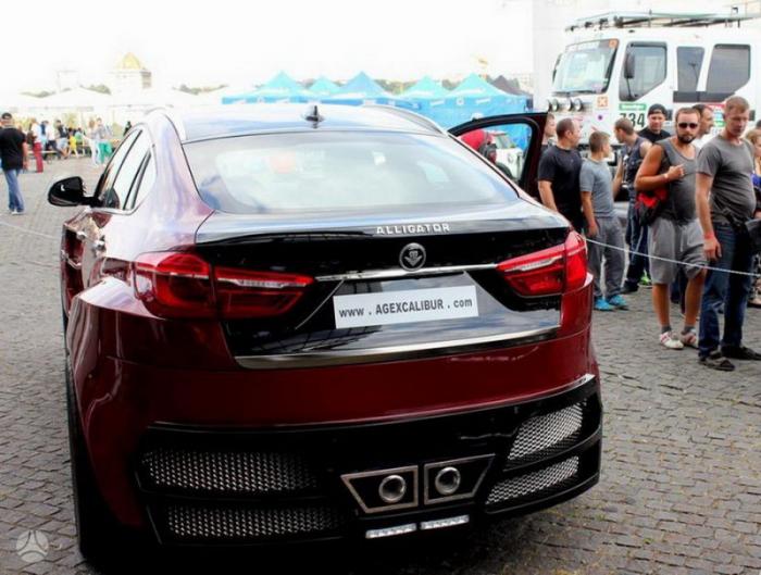 Литовский «аллигатор» BMW X6 (9 фото) Литовский «аллигатор» BMW X6 (9 фото)