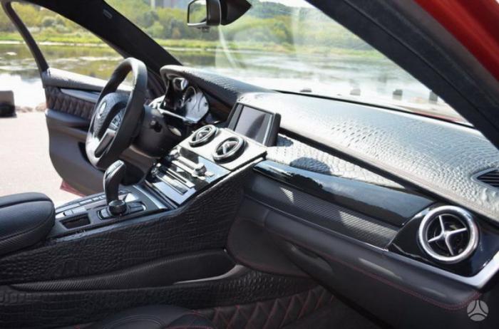 Литовский «аллигатор» BMW X6 (9 фото) Литовский «аллигатор» BMW X6 (9 фото)