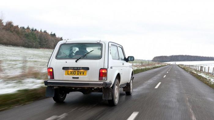       Lada Niva (10 )