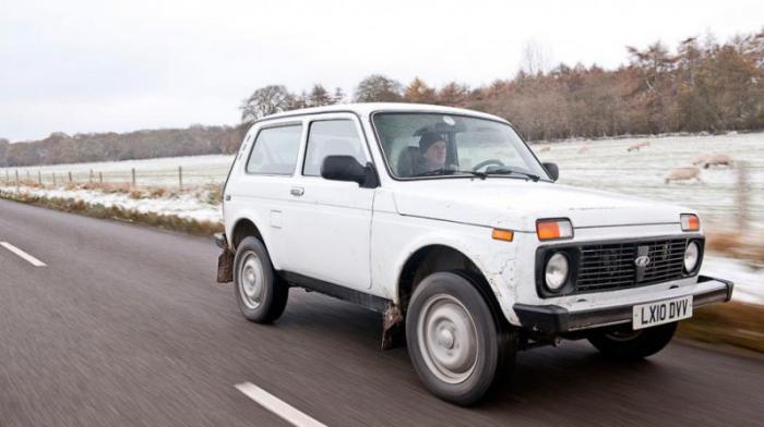       Lada Niva (10 )