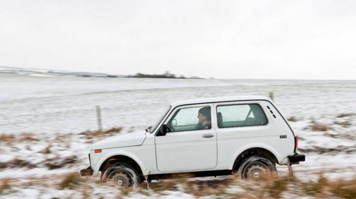       Lada Niva (10 )