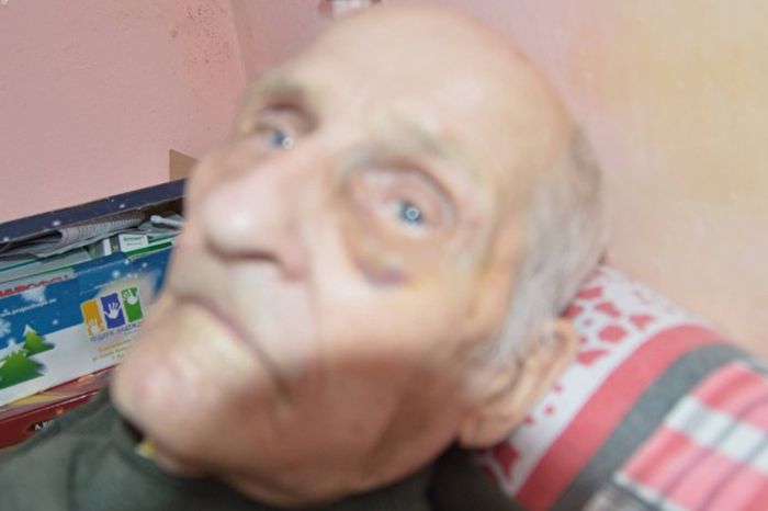 В больнице Свердловской области избили 92-летнего ветерана ВОВ (2 фото) В больнице Свердловской области избили 92-летнего ветерана ВОВ (2 фото)