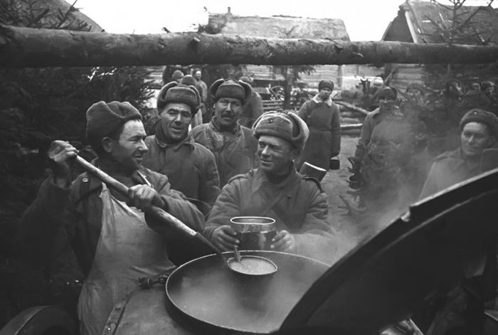 Пантелей Волкогон - доблестный повар Красной армии (3 фото) Пантелей Волкогон - доблестный повар Красной армии (3 фото)