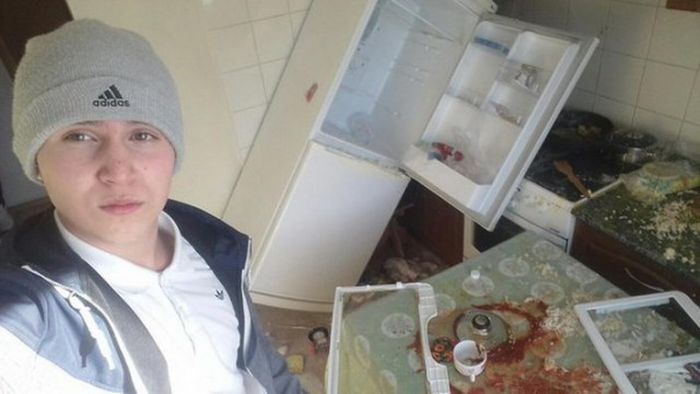Последствия вечеринки на съемной квартире (4 фото) Последствия вечеринки на съемной квартире (4 фото)