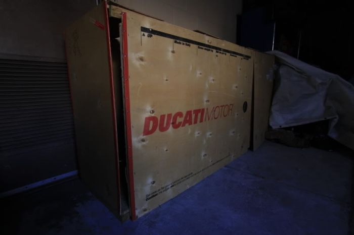   Ducati 996R   10     (10 )