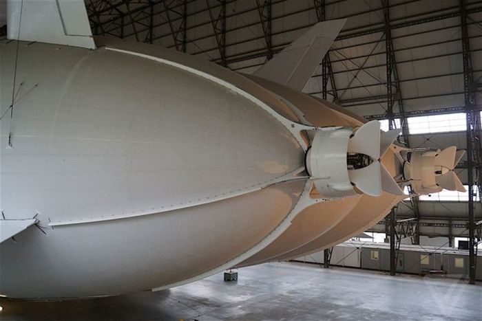      Airlander 10    (20 )