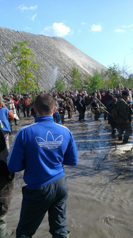Янтарная народная республика (25 фото) Янтарная народная республика (25 фото)