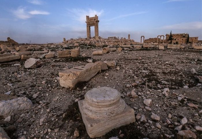 Появились первые кадры освобожденной от боевиков ИГИЛ Пальмиры (8 фото) Появились первые кадры освобожденной от боевиков ИГИЛ Пальмиры (8 фото)