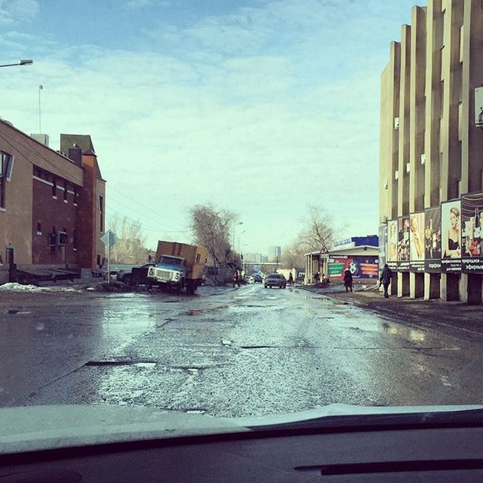 Омские дороги, дворы и тротуары (22 фото) Омские дороги, дворы и тротуары (22 фото)