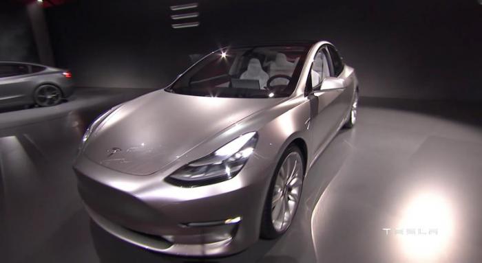 Tesla    Model 3 (23 )