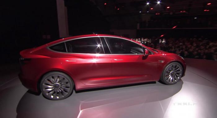 Tesla    Model 3 (23 )