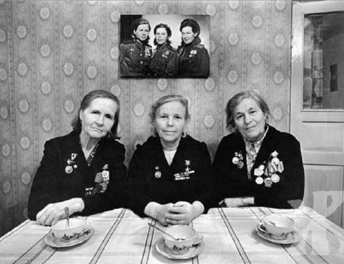История жизни в двух фото (2 фото) История жизни в двух фото (2 фото)