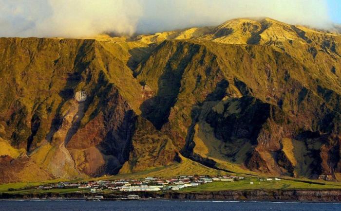 Самые изолированные места на планете (10 фото) Самые изолированные места на планете (10 фото)