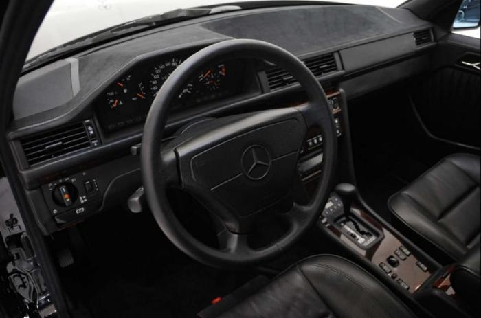 Mercedes-Benz Brabus 6.5 W124    (20 )