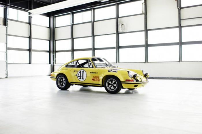 Porsche   "-" 911- (8 )