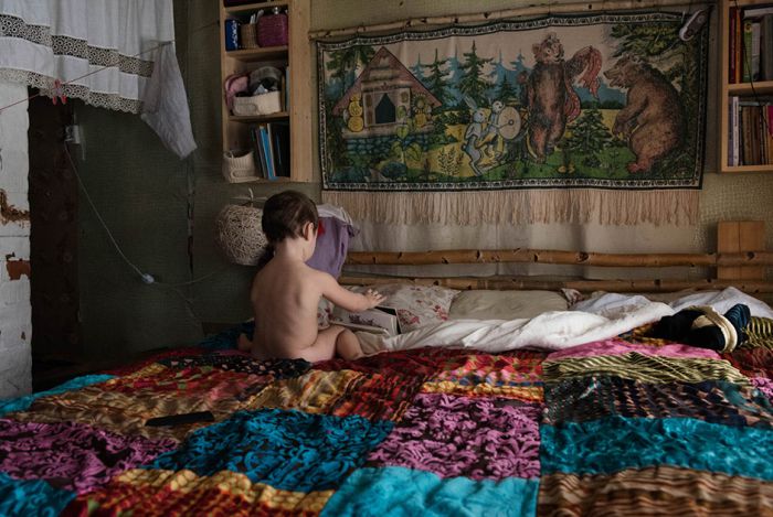 Жизнь российских дауншифтеров (21 фото) Жизнь российских дауншифтеров (21 фото)
