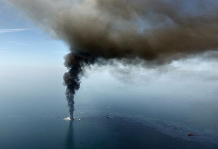 Разлив нефти в Мексиканском заливе (37 фото) Разлив нефти в Мексиканском заливе (37 фото)