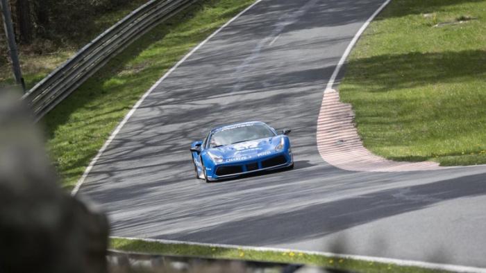       Ferrari 488 GTB (19 )