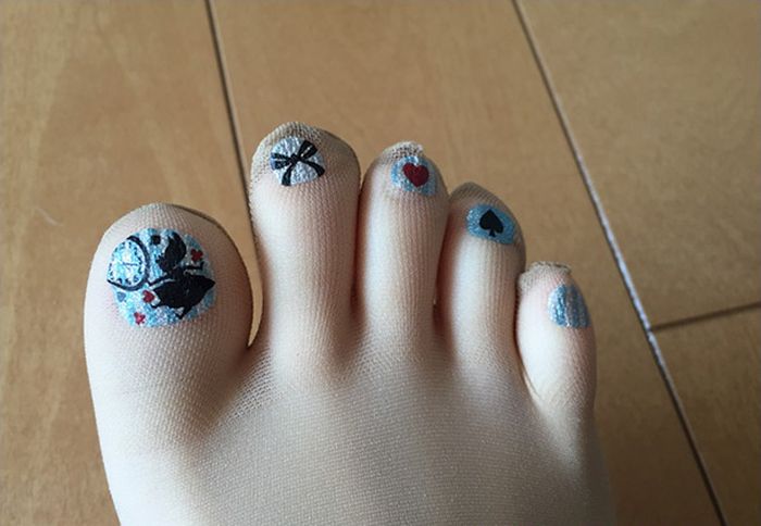  ,         (9 )