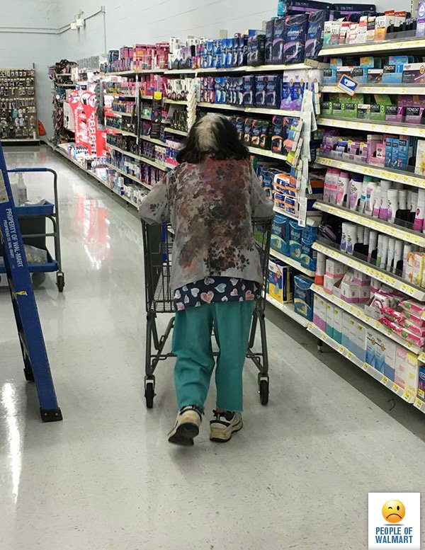   Walmart (32 )