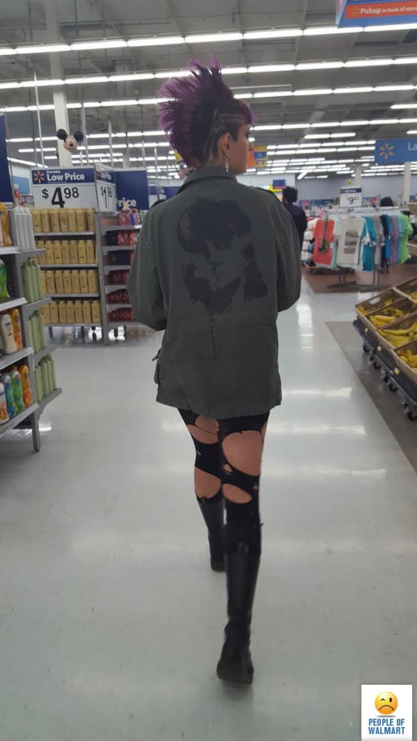   Walmart (32 )