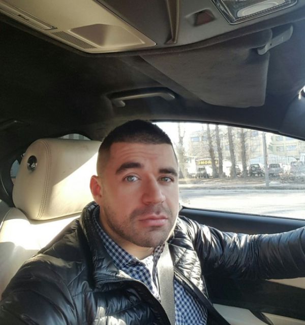В Зеленограде пытаются замять серьезное ДТП (5 фото) В Зеленограде пытаются замять серьезное ДТП (5 фото)