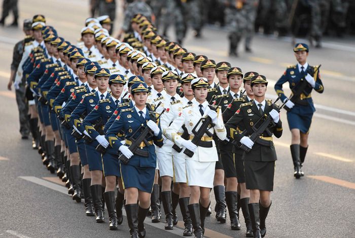 Женщины-военнослужащие в армиях разных стран мира (20 фото) Женщины-военнослужащие в армиях разных стран мира (20 фото)