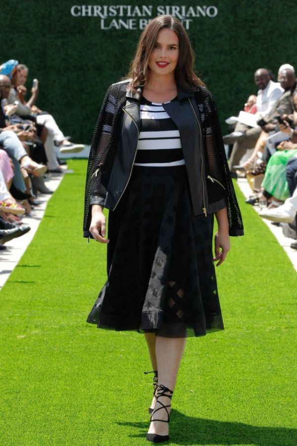  Plus Size     - (21 )