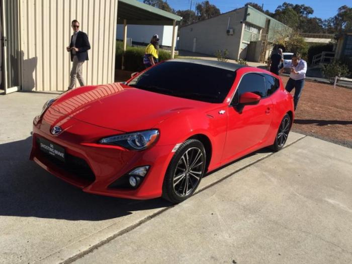   Shooting Brake   Toyota GT86 (11 )