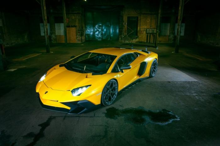   Lamborghini Aventador SV   (20 )