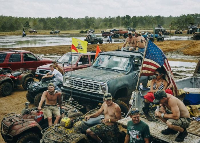 Тусовка американских фермеров (38 фото) Тусовка американских фермеров (38 фото)