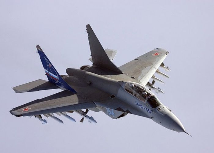 Самая грозная военная техника России (10 фото) Самая грозная военная техника России (10 фото)