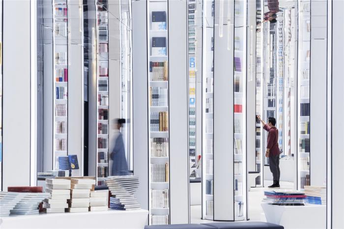 Безумие книжного магазина в Китае (24 фото) Безумие книжного магазина в Китае (24 фото)
