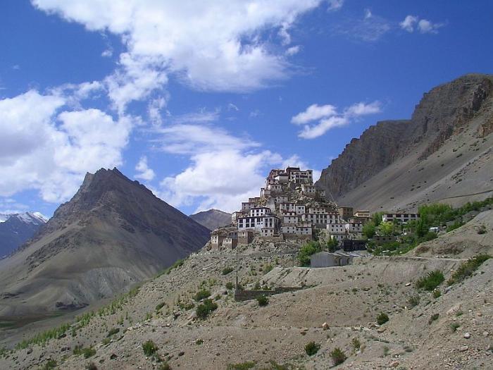    (Key Gompa),  (30 )