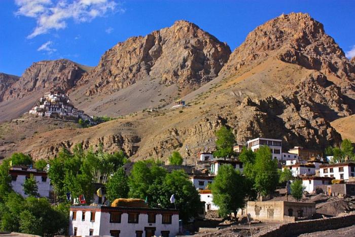     (Key Gompa),  (30 )